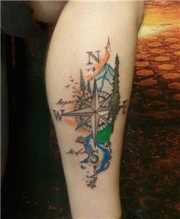 Pusula ve Doa Renkli Harita Dvmesi / Compass and Nature Map Tattoo