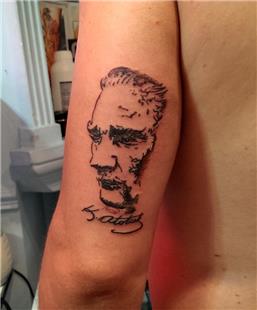 Mustafa Kemal Atatrk Portresi ve mzas Dvme / Mustafa Kemal Atatrk Portrait and Signature Tattoo