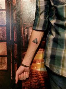 Penrose mkansz gen Dvmesi / Penrose Triangle Tattoo