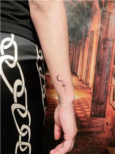 Bilee Ay ve Yldz Dvmesi / Moon and Star Tattoo